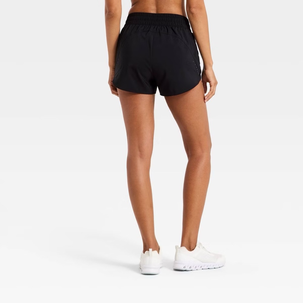 All in Motion Women's Woven Mid-Rise Run Shorts 3" - Picture 5 of 8